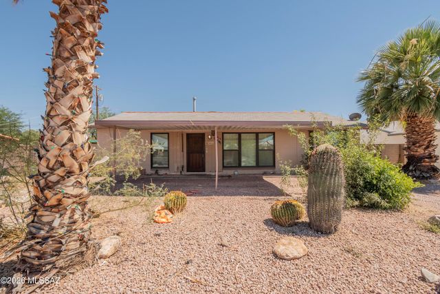 5632 E Calle Aurora, Tucson, AZ 85711