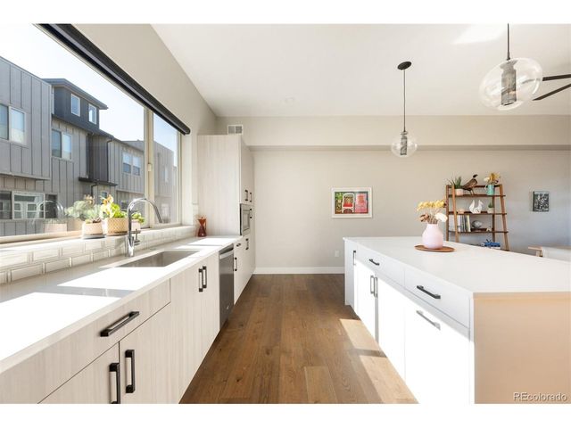 5003 S Platte River Pkwy, Littleton, CO 80123