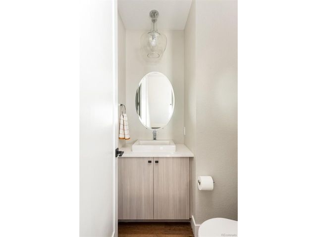 5003 S Platte River Pkwy, Littleton, CO 80123