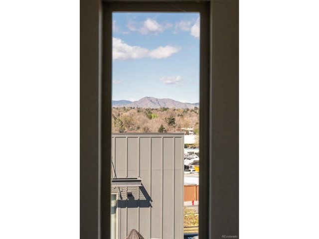 5003 S Platte River Pkwy, Littleton, CO 80123