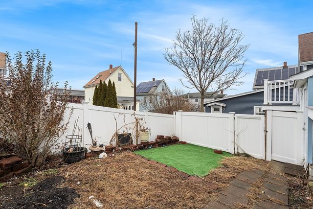 21 Hillside Avenue 21, Everett, MA 02149