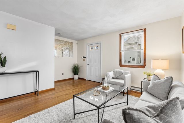 21 Hillside Avenue 21, Everett, MA 02149