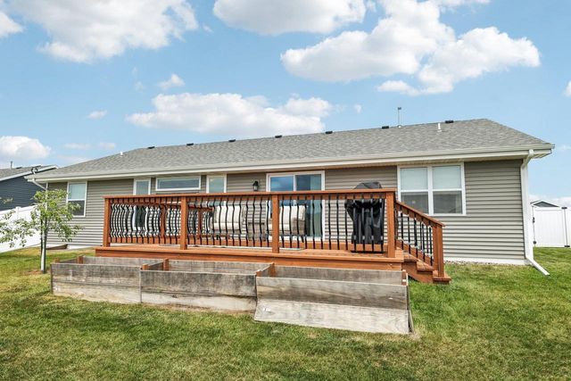 39 E Gailen Lane, Milton, WI 53563