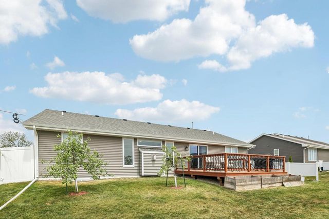 39 E Gailen Lane, Milton, WI 53563