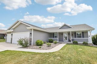 39 E Gailen Lane, Milton, WI 53563