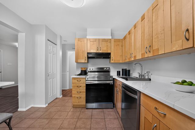 28 WELLSPRING CIR, Owings Mills, MD 21117