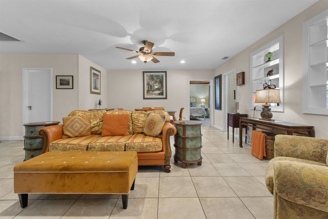 110 Anastasia Lodge Dr, St Augustine, FL 32080