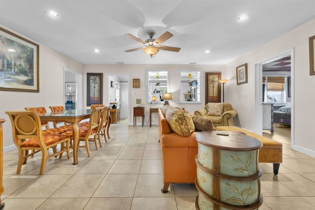 110 Anastasia Lodge Dr, St Augustine, FL 32080