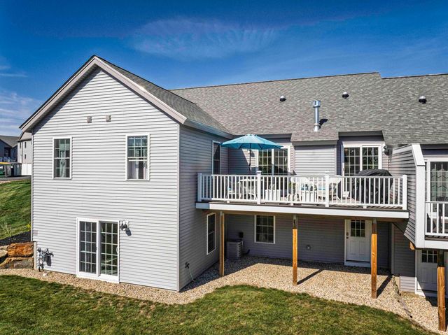 16B Lunas Ave, Epping, NH 03042