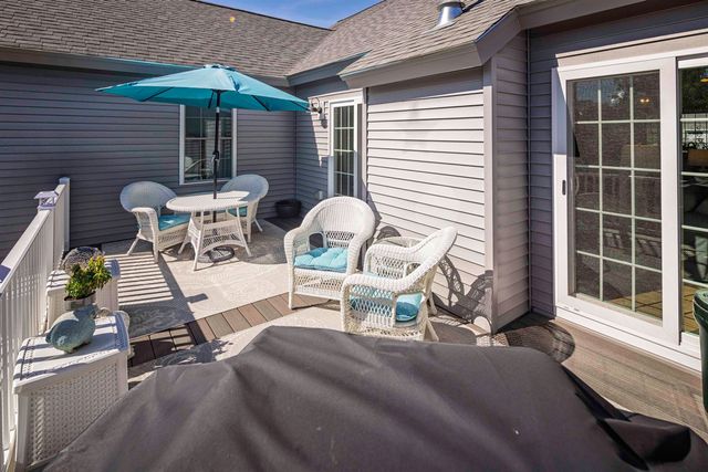 16B Lunas Ave, Epping, NH 03042