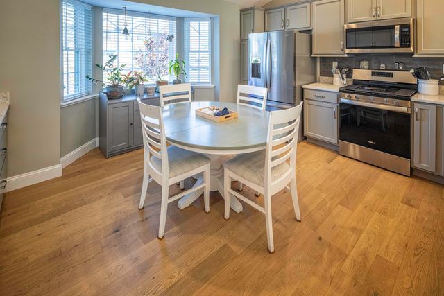 16B Lunas Ave, Epping, NH 03042