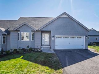 16B Lunas Ave, Epping, NH 03042