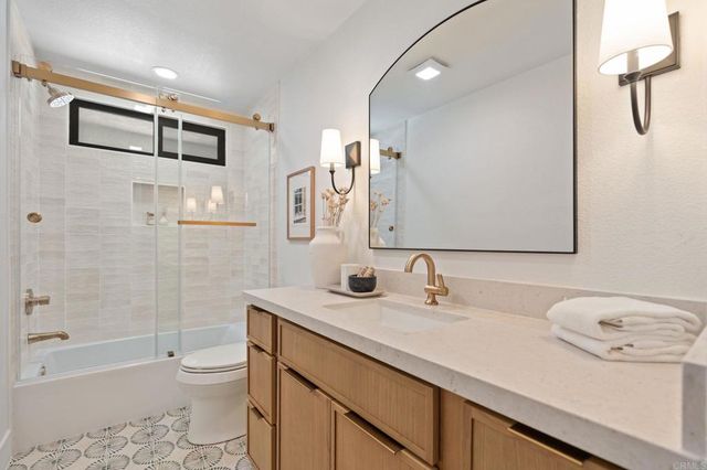 6801 6803 El Fuerte Street, Carlsbad, CA 92009