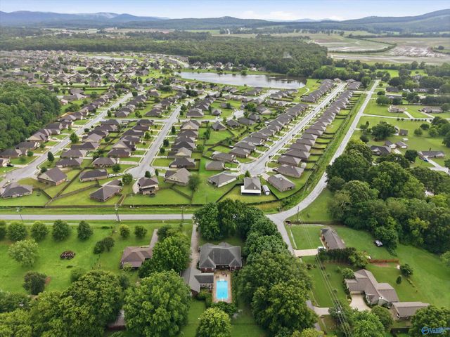 375 Wells Road, Meridianville, AL 35759