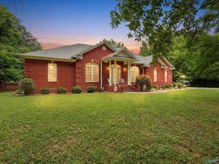 375 Wells Road, Meridianville, AL 35759