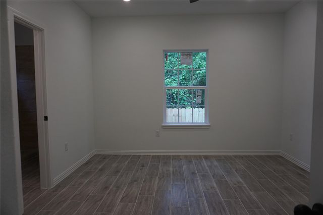 11538 Persimmon Street, Willis, TX 77318
