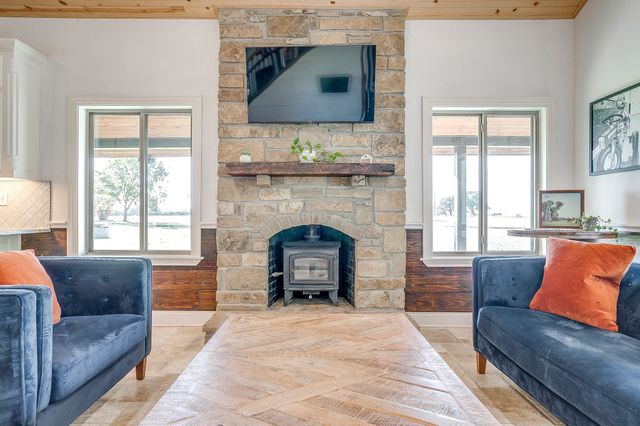 1302 FM 1885, Weatherford, TX 76088