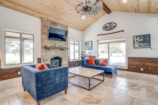 1302 FM 1885, Weatherford, TX 76088