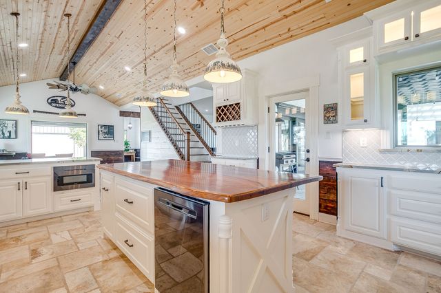 1302 FM 1885, Weatherford, TX 76088