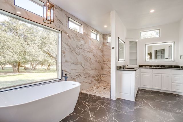 1302 FM 1885, Weatherford, TX 76088