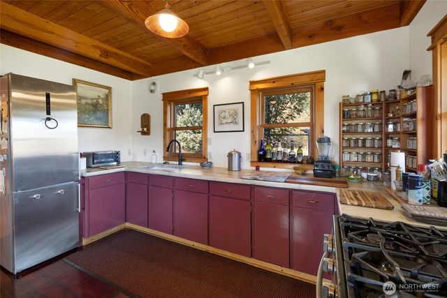 1062 Wold Road, Friday Harbor, WA 98250