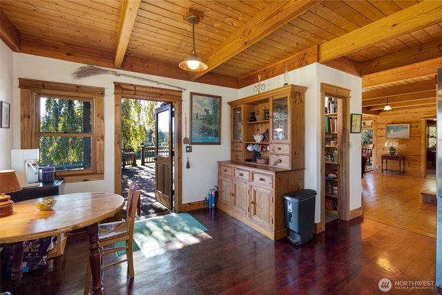 1062 Wold Road, Friday Harbor, WA 98250