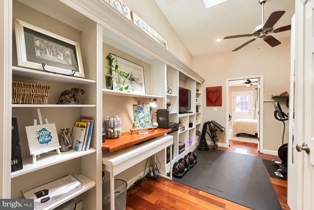 919 BINNEY ST, Baltimore, MD 21224