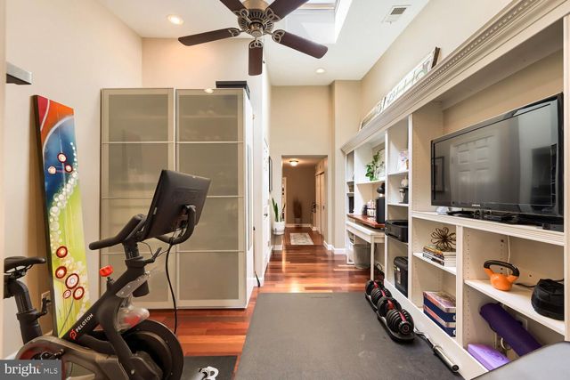 919 BINNEY ST, Baltimore, MD 21224