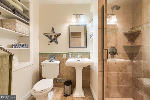 919 BINNEY ST, Baltimore, MD 21224