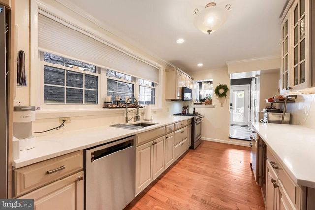 919 BINNEY ST, Baltimore, MD 21224