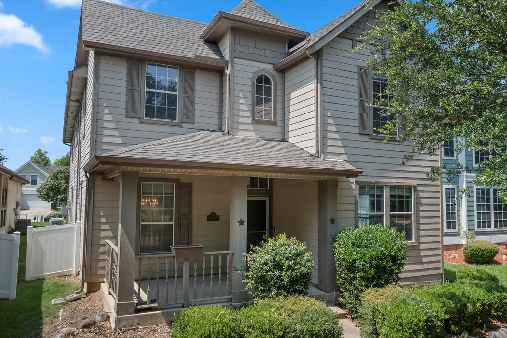 1905 Brown Thrasher Boulevard, Savannah, TX 76227 — photo 2