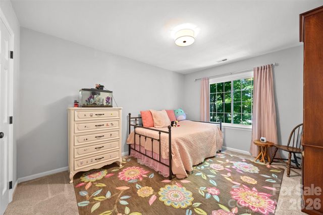 10924 Pampas Circle, Charlotte, NC 28226