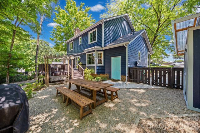 10924 Pampas Circle, Charlotte, NC 28226
