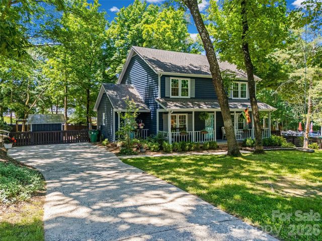 10924 Pampas Circle, Charlotte, NC 28226