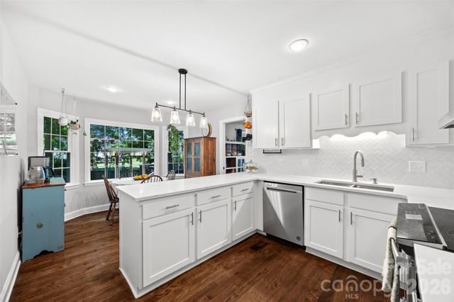 10924 Pampas Circle, Charlotte, NC 28226