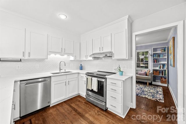 10924 Pampas Circle, Charlotte, NC 28226