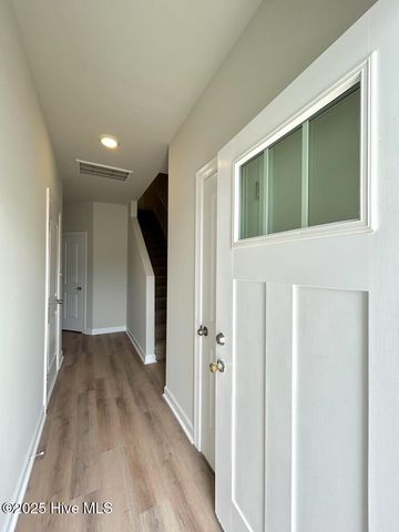 108 Crab Claw Spit Lane, Jacksonville, NC 28546