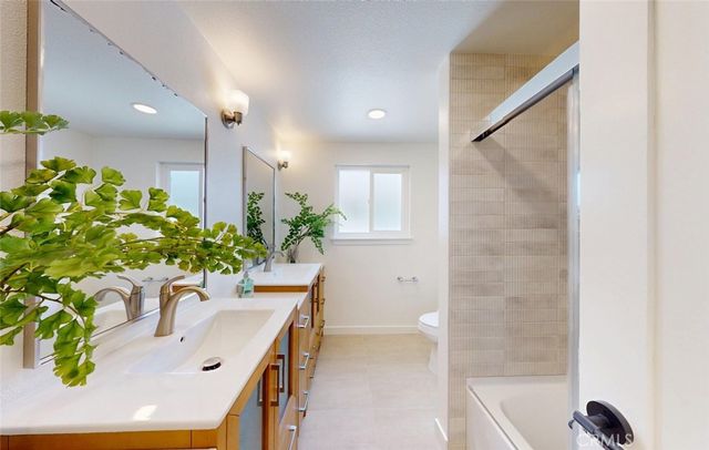 17341 Roseleaf, Tustin, CA 92780