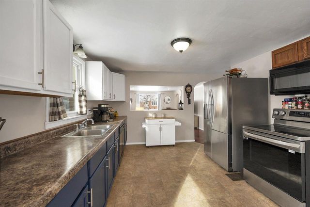 1433 11TH AVENUE, Green Bay, WI 54304