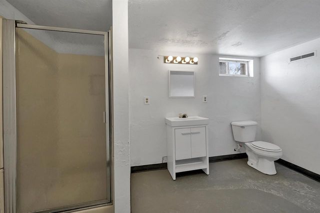 1433 11TH AVENUE, Green Bay, WI 54304