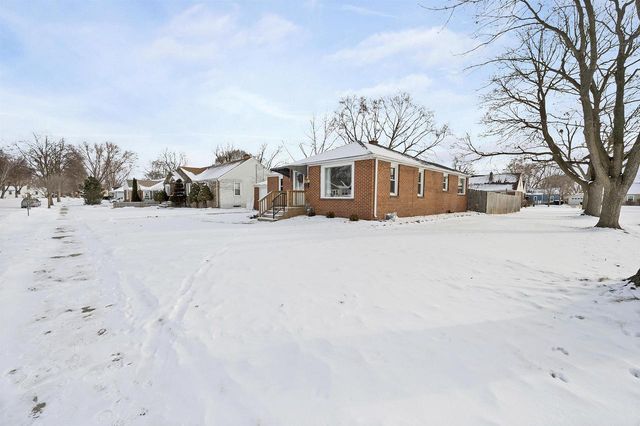 1433 11TH AVENUE, Green Bay, WI 54304