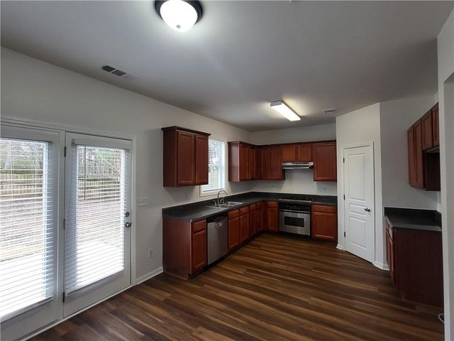 4231 Suwanee Brook Court, Buford, GA 30518