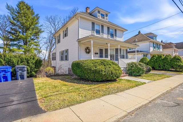 41 Grant St, Milford, MA 01757