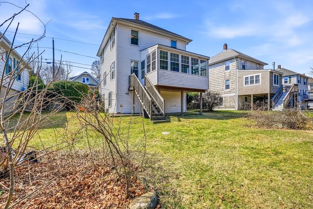41 Grant St, Milford, MA 01757