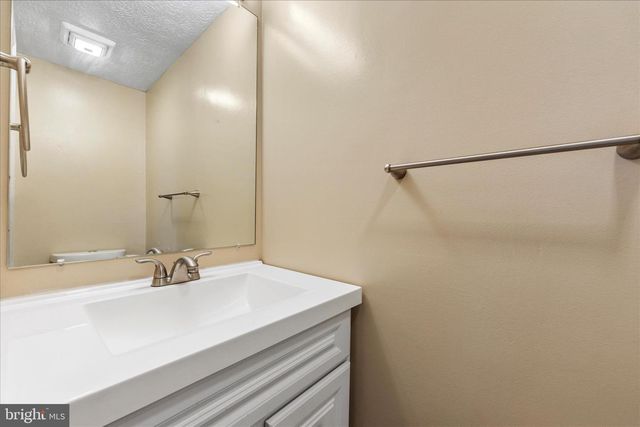 739 WILLOWBY RUN, Pasadena, MD 21122