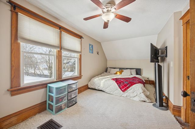 800 Mckinley Place S, Saint Cloud, MN 56301