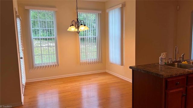 1721 Timber Cove Court, Winston-salem, NC 27127