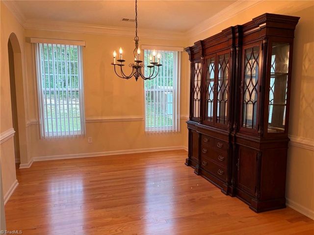 1721 Timber Cove Court, Winston-salem, NC 27127