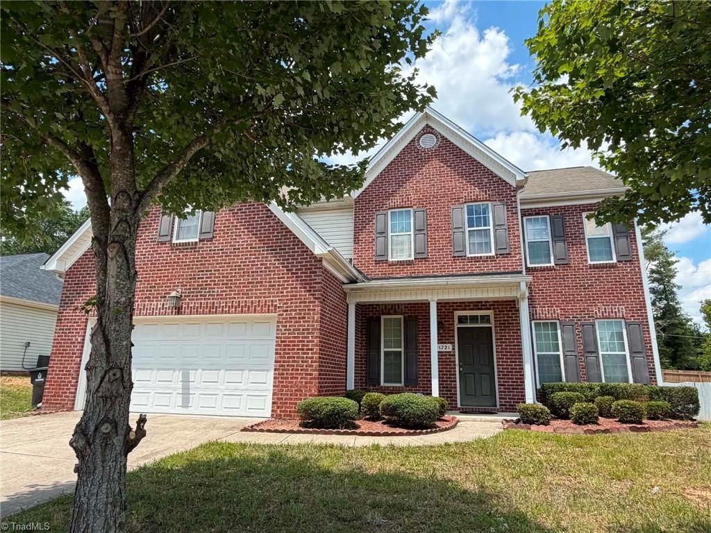 1721 Timber Cove Court, Winston-salem, NC 27127