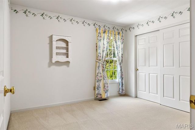 3523 Brookwood Circle, St Charles, MO 63301